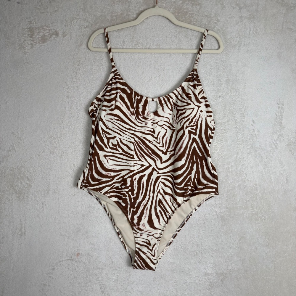 No Boundaries Brown Zebra Print One Piece Swimsuit XL NEW Keyhole Scoop Neck